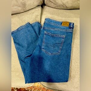 American Eagle mom straight jeans size 16